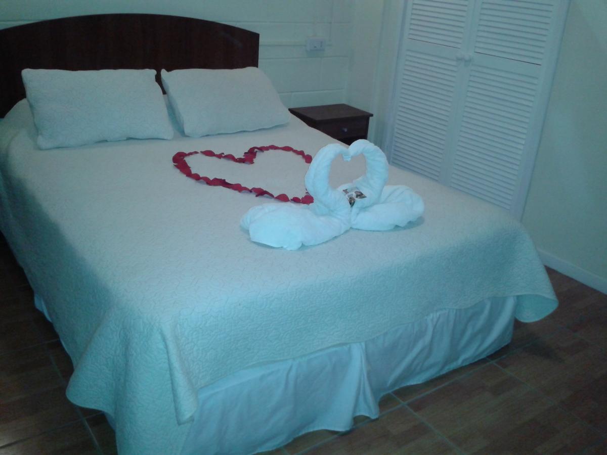 Aqualuna Hotel Chanaral Екстер'єр фото